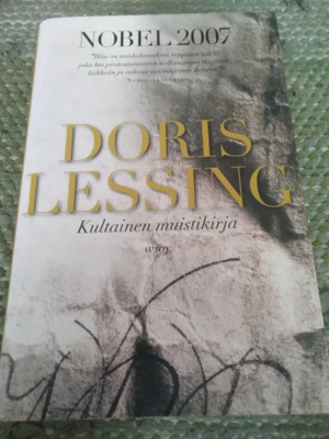 Doris Lessing: Kultainen muistikirja