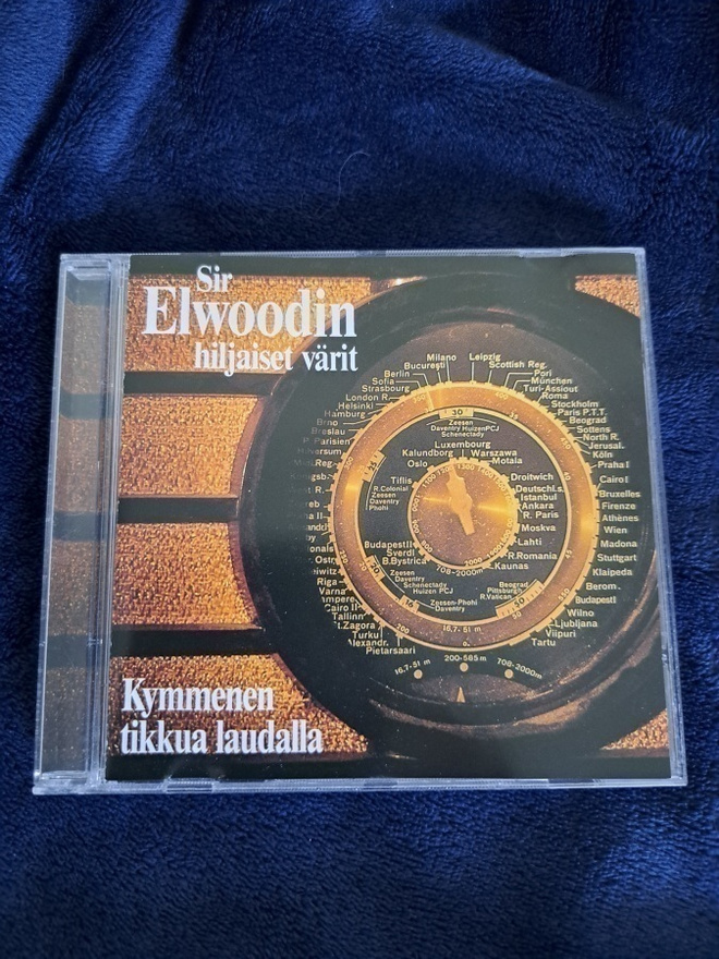 Sir Elwoodin Hiljaiset värit cd