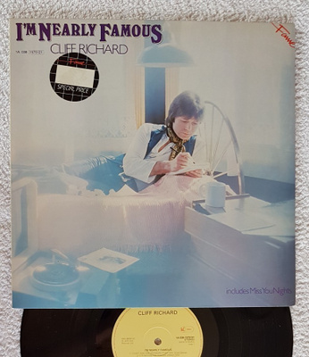 Cliff Richard – I'm Nearly Famous LP