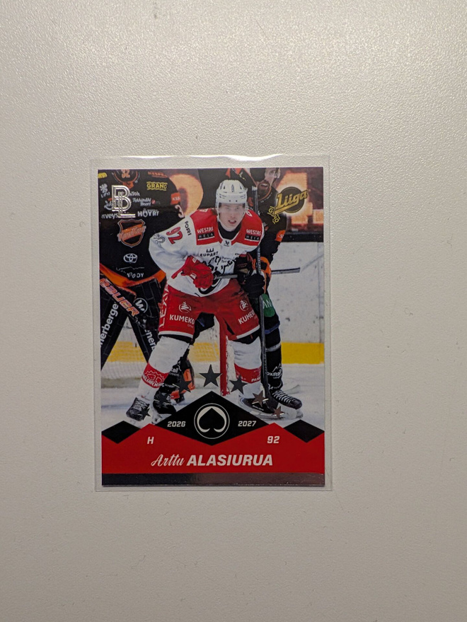Blueline26-27 Base Silver, Arttu Alasiurua ÄSSÄT 1/200