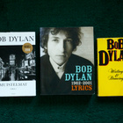 Bob Dylan kirjapaketti 3 kpl kirjoja suomi/englanti - pikkukuva 1