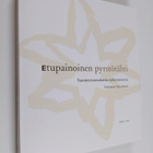 Tarja (toim.) Roinila : Etupainoinen pyrstötähti : suomen... - pikkukuva 1