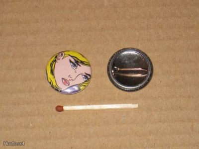 Roy Lichtenstein A2 rintanappi 1" a5