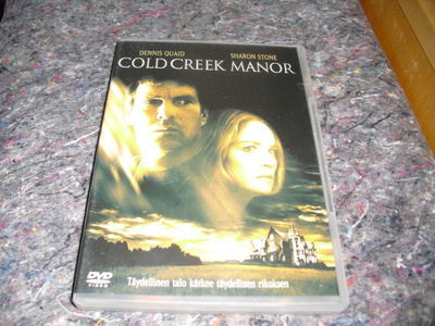 COLD CREEK MANOR (Dennis Quaid)***