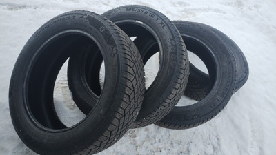 Kitkarenkaat 195/55r16 m+s