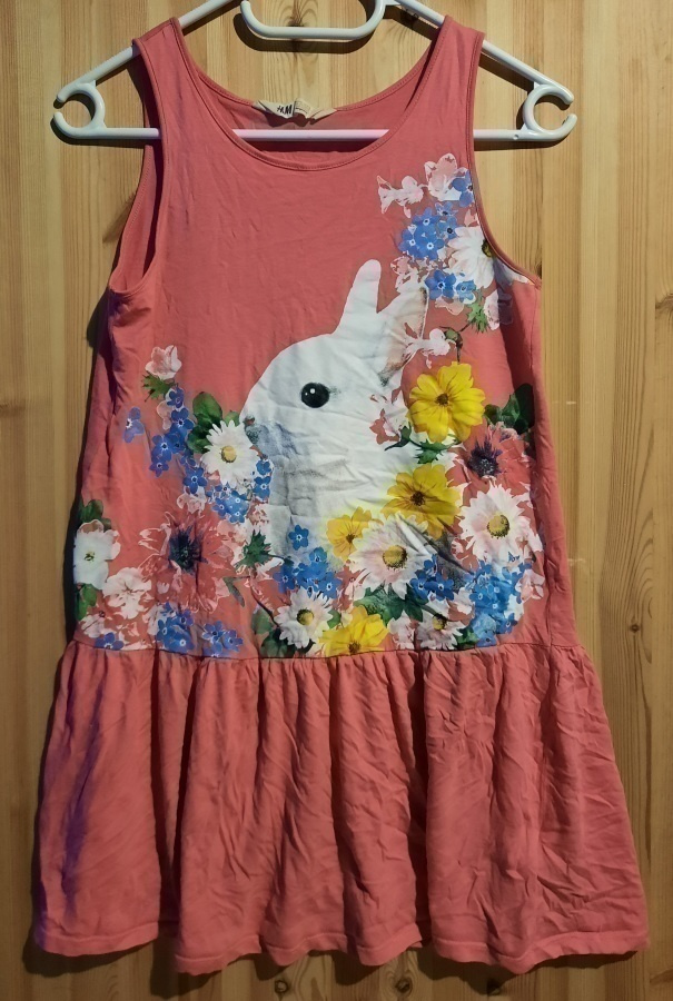 Pupu kukkakedolla hellemekko / yöpaita