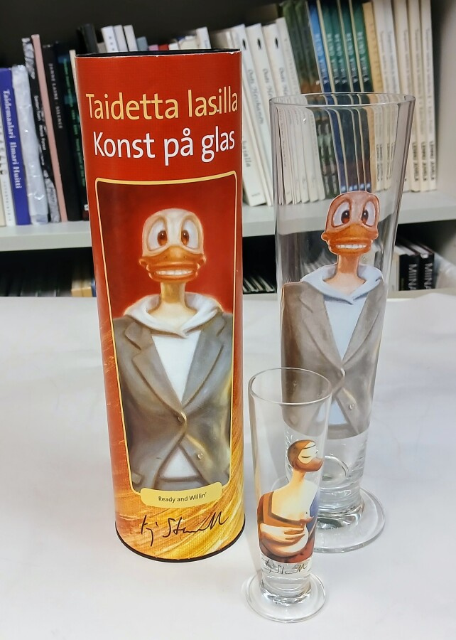 Kaj Stenvall "Redy and Willin" ja "Olemisen mallit" lasit