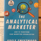 Adele Sweetwood - The Analytical Marketer (hardcover) - pikkukuva 1