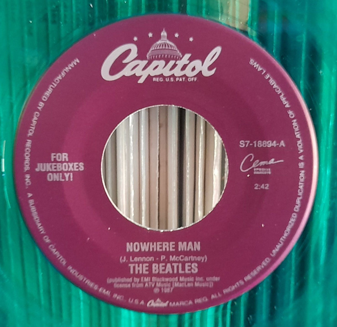 Beatles - Nowhere man / What goes on 7"