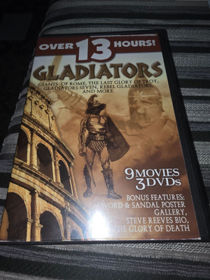 Gladiators – 9 elokuvaa / 3 DVD – yli 13 tuntia – Region 0
