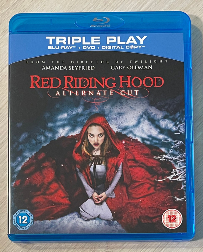 Red Riding Hood (2011) 2 versiota elokuvasta!