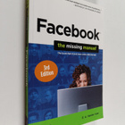 Emily A. Vander Veer : Facebook : the missing manual - pikkukuva 1