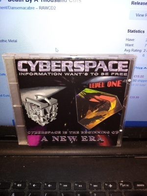 CD :  CYPERSPACE LEVEL ONE ( SIS POSTIKULU  )