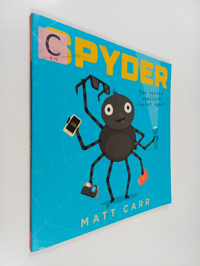 Matt Carr : Spyder - World's smallest secret agent!