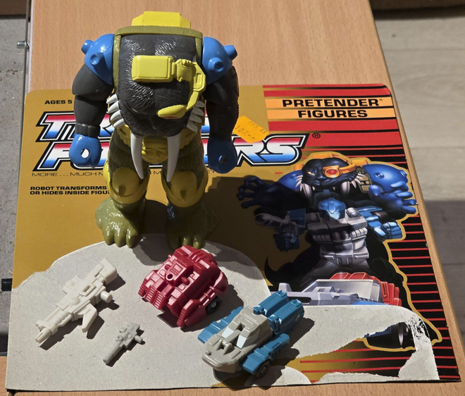 Transformers G1 LONGTOOTH (Pretenders) 1989 *100%*
