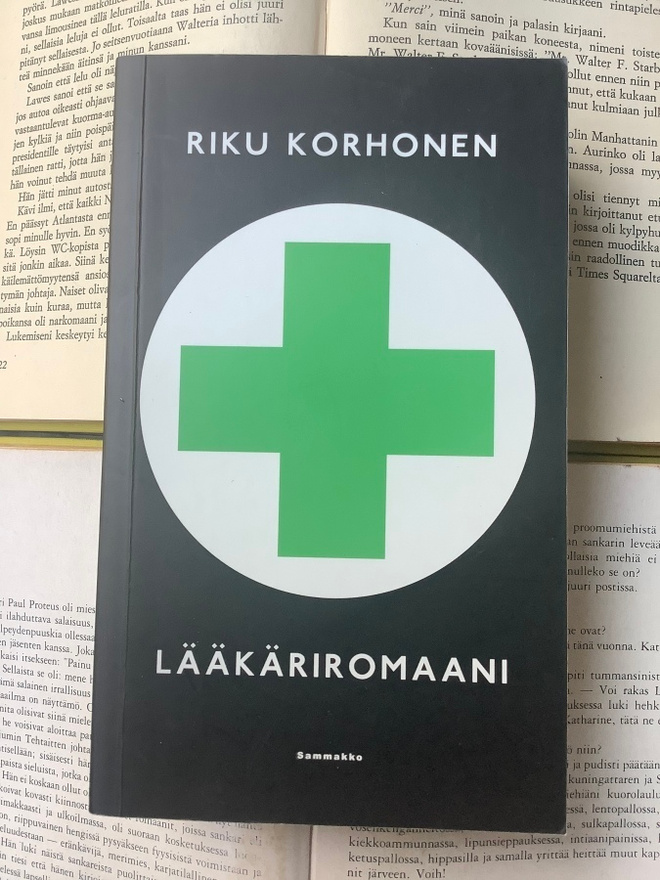 Riku Korhonen - Lääkäriromaani (pokkari)