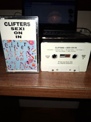 Clifters - Sexi On In