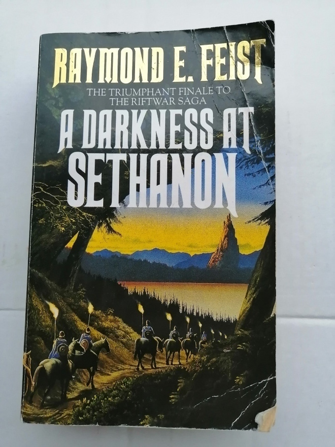 Feist, Raymond E.: Riftwar trilogy 3: Darkness at Sethanon