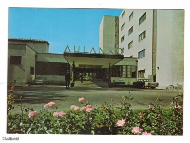 HÄMEENLINNA: HOTELLI  AULANGON  PÄÄOVI