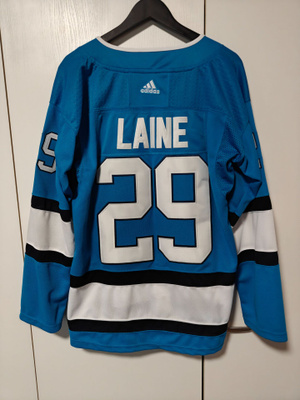 Patrik Laine fanipaita Winnipeg Jets