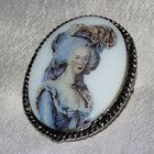 Marie Antoinette camee rintakoru - pikkukuva 1
