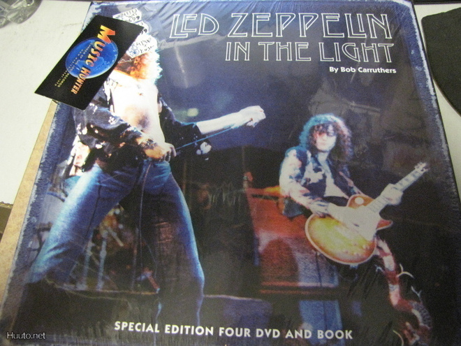LED ZEPPELIN - IN THE LIGHT UUSI KIRJA + 4 DVD