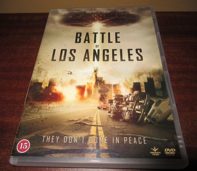 Battle Los Angeles sotaelokuva dvd K-18