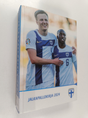 Heidi Soininen : Jalkapallokirja 2024