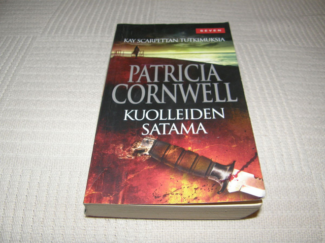 Patricia Cornwell Kuolleiden satama -pok