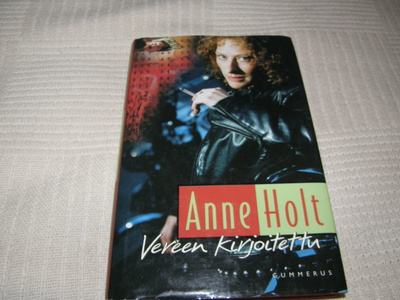 Anne Holt Vereen kirjoitettu -sid