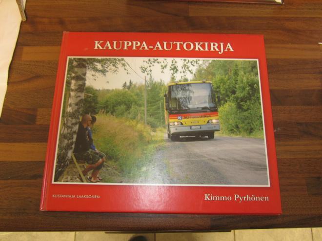 KAUPPA-AUTOKIRJA - KIMMO PYRHÖNEN