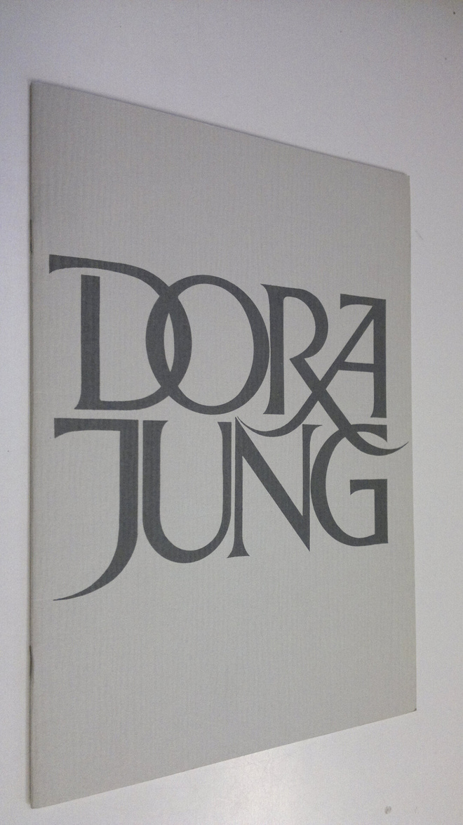 Lisa ym. (toim.) Johansson-Pape : Dora Jung