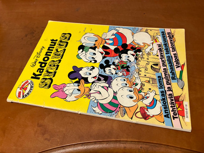 DISNEY AKU ANKAN KARUSELLI KADONNUT SIRKUS