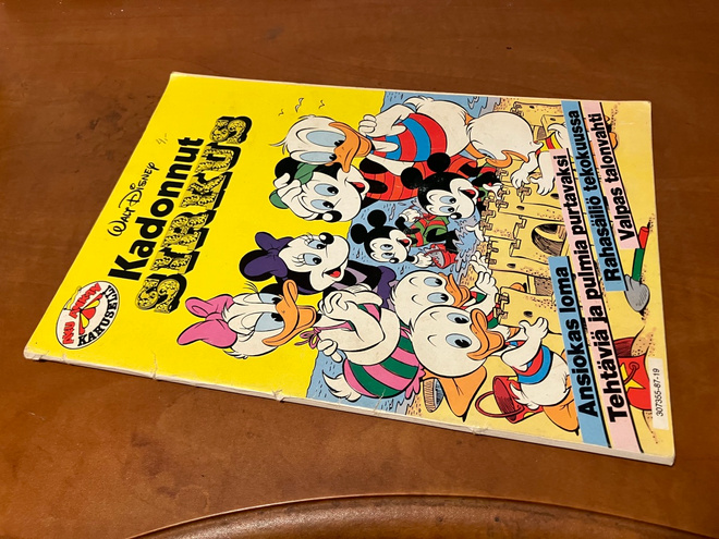 DISNEY AKU ANKAN KARUSELLI KADONNUT SIRKUS