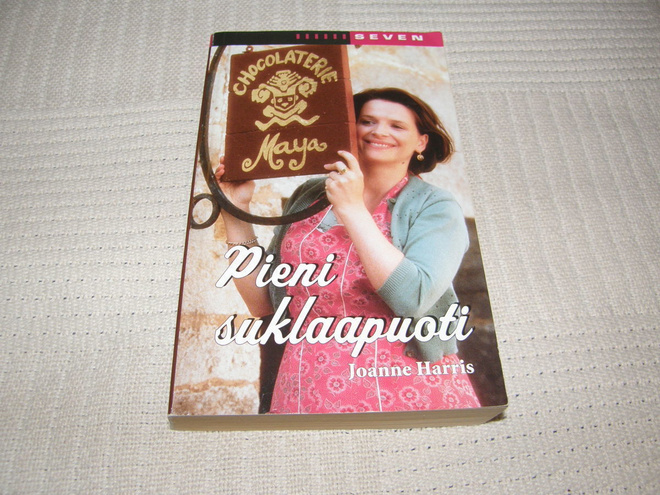 Joanne Harris Pieni suklaapuoti   -pok