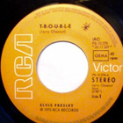 ELVIS PRESLEY : T-R-O-U-B-L-E-/Mr. SONGMAN : VINYYLI 7" 1975 - pikkukuva 2