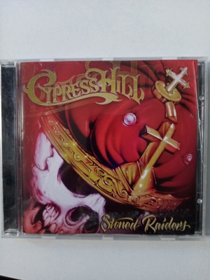CD Cypress Hill:  Stoned Raiders  ( Sis.postikulut )