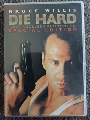 Die Hard - Vain kuolleen ruumiini yli DVD