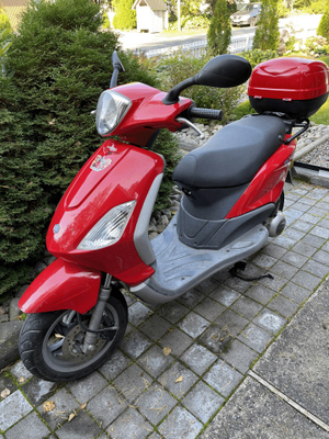 Piaggio Fly