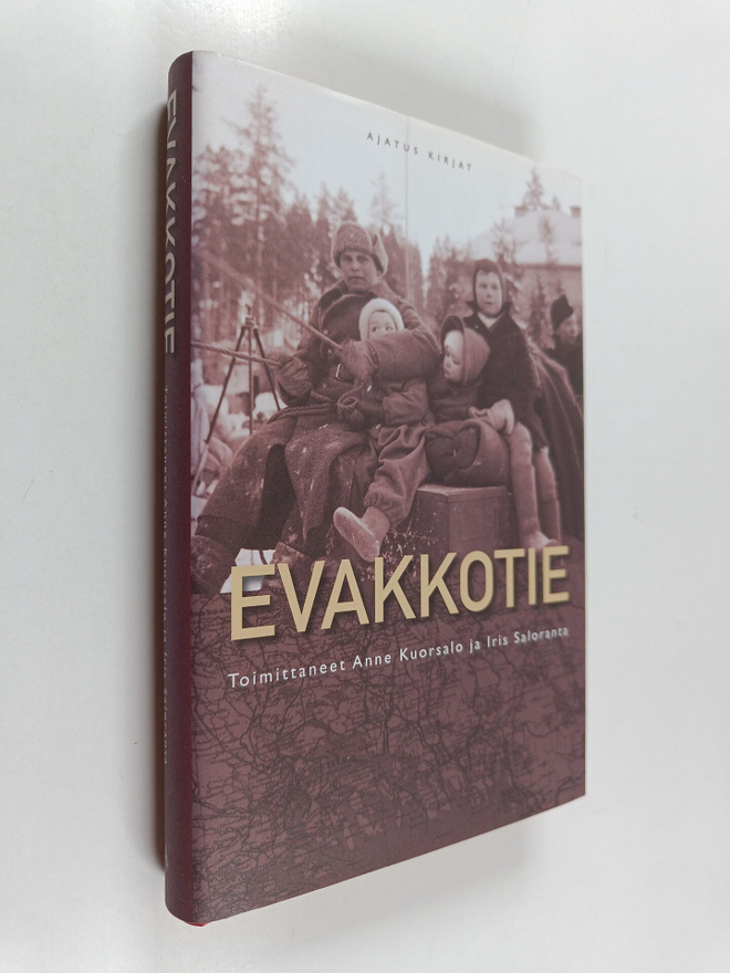 Anne (toim.) Kuorsalo ym. : Evakkotie