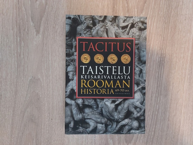 Tacitus : Taistelu keisarivallasta (2010)