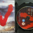 V THE COMPLETE FIRST SEASON DVD - pikkukuva 3
