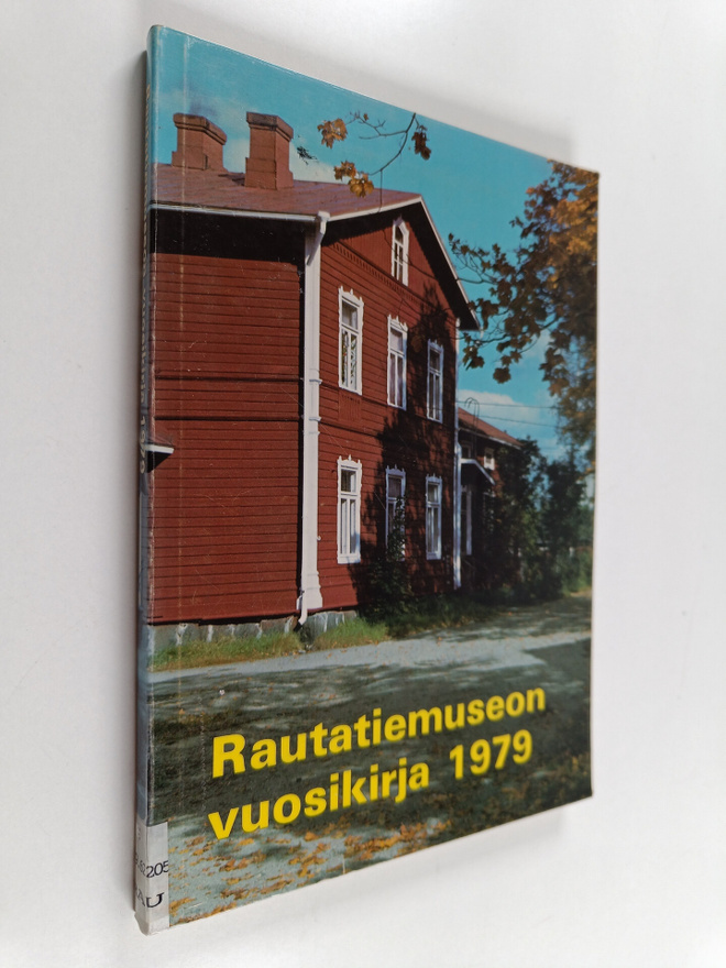 Rautatiemuseon vuosikirja 1979 : 80 vuotta Rautatiemuseon...