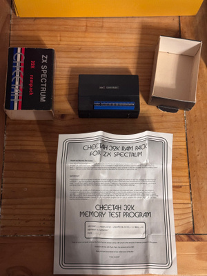 Cheetah 32K RAM Pack – ZX Spectrum, alkuperäinen laatikko