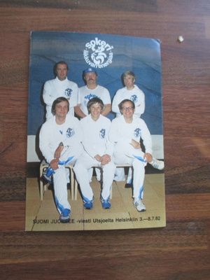 vanha postikortti SUOMI JUOKSEE !!