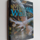 Minette Walters : Paholaisen höyhen - pikkukuva 1