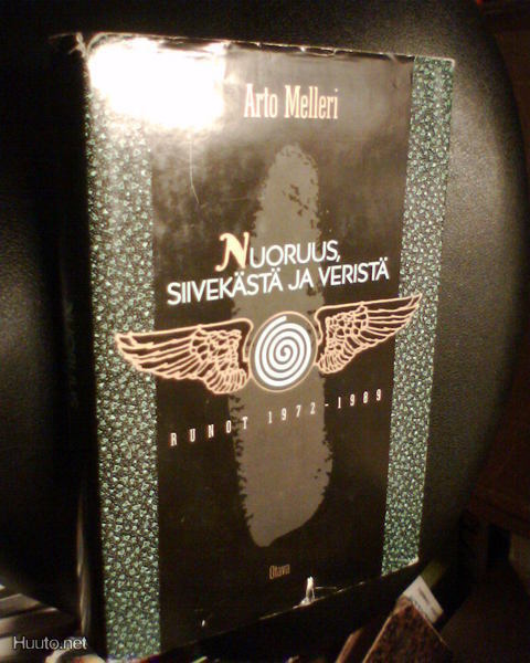 Arto Melleri NUORUUS SIIVEKÄSTÄ JA VERISTÄ ( 1989 ) Sis.pk:t