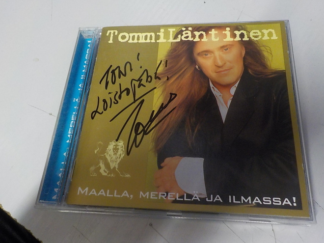 TOMMI LÄNTINEN - MAALLA, MERELLÄ JA ILMASSA! CD NIMMARILLA