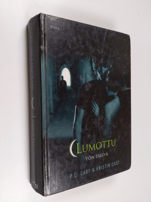 P. C. Cast : Lumottu