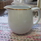 Arabia kultareunuksinen kannu. Korkeus 14 cm - pikkukuva 1